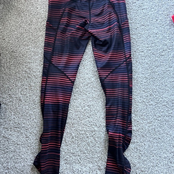 Lululemon Speed Tight IV
Twisted Dune Alarming Black - Picture 3 of 3